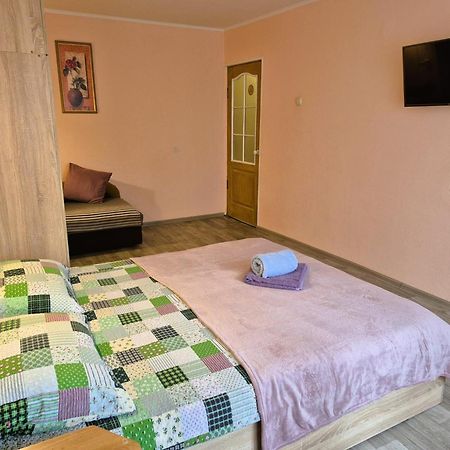 Apartment Home Comfort In Nikolaev Nikolayev Ngoại thất bức ảnh